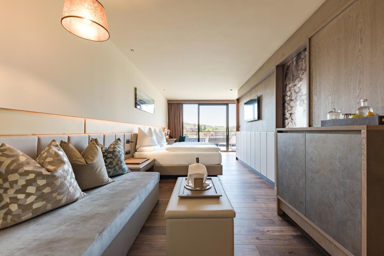 Weinegg Wellviva Resort Appiano Sulla Strada Del Vino Kültér fotó